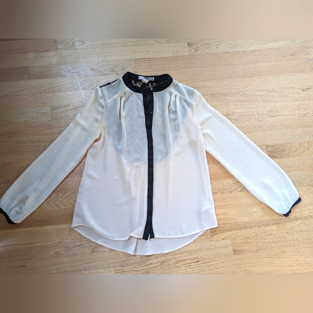 Forever 21 button down black lace off-white/cream blouse, size M